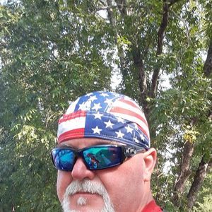 Meet your Posher, Wayne